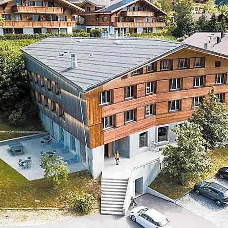 Gstaad Youth Otel