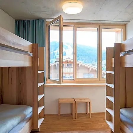 Otel Gstaad Youth