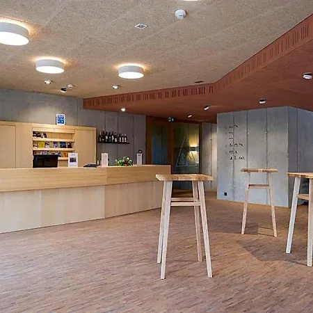 Gstaad Youth Otel 2*