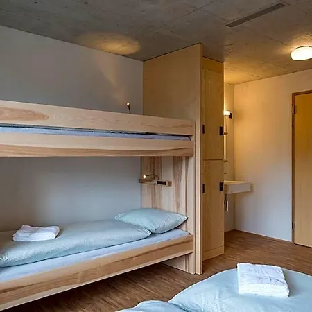 Otel Gstaad Youth